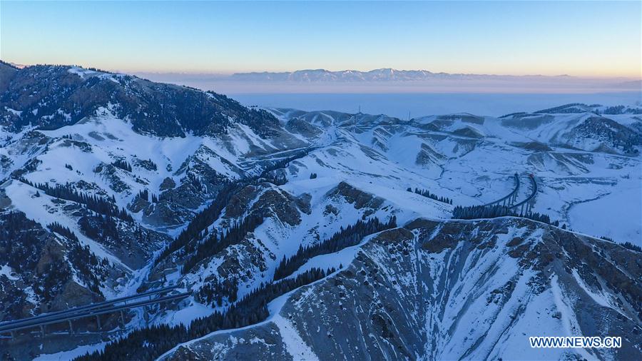 CHINA-XINJIANG-SAYRAM LAKE-WINTER SCENERY (CN)