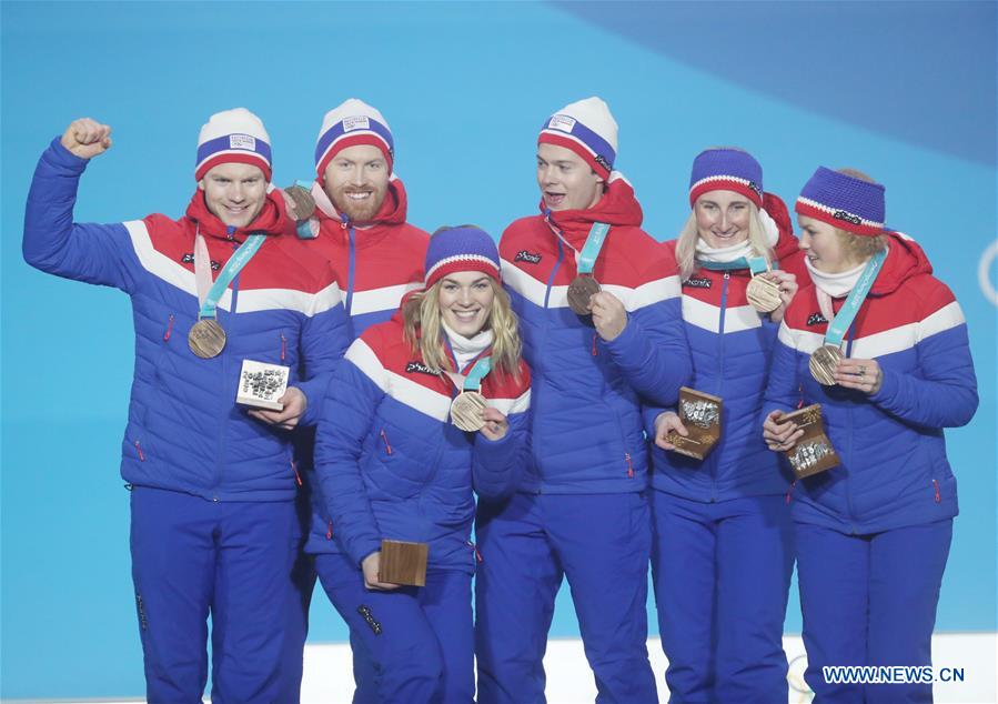 (SP)OLY-SOUTH KOREA-PYEONGCHANG-ALPINE SKIING-TEAM EVENT-MEDAL CEREMONY