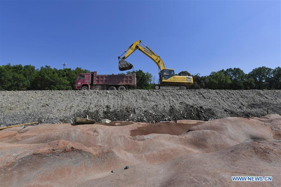 CHINA-SICHUAN-RELICS-EXCAVATION (CN)