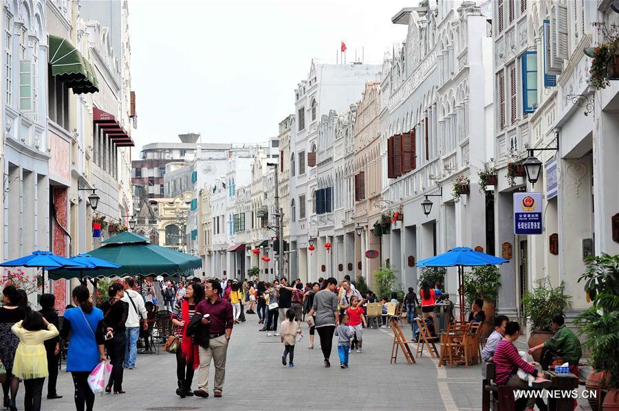 CHINA-HAINAN-HAIKOU-QILOU ANCIENT STREET (CN)