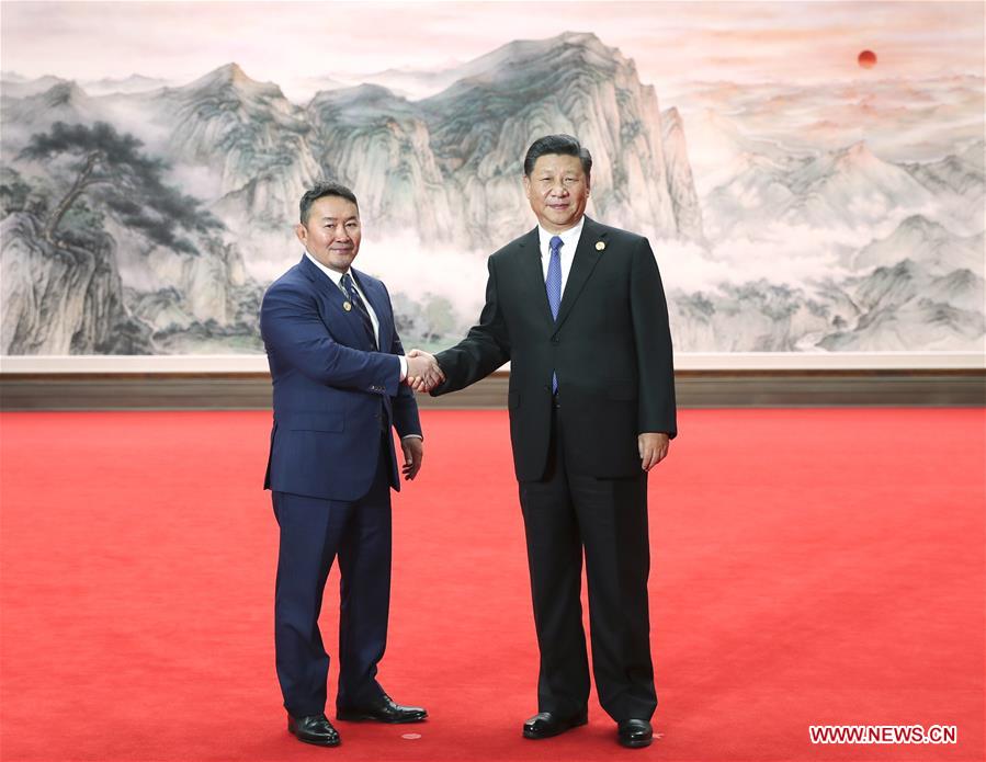 (SCO SUMMIT) CHINA-QINGDAO-XI JINPING-SCO-LEADERS-WELCOME (CN)