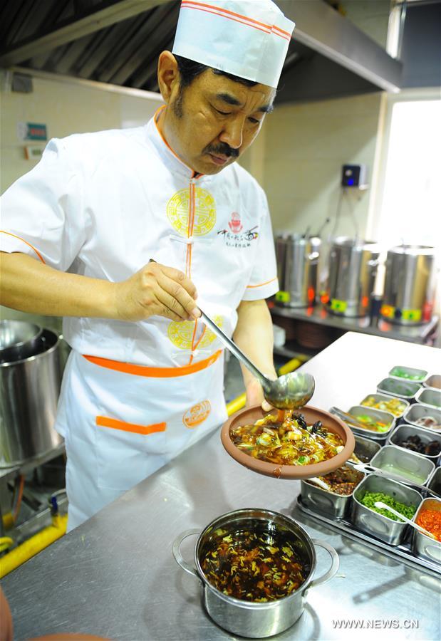 CHINA-SHANDONG-NOODLE MAKING (CN)