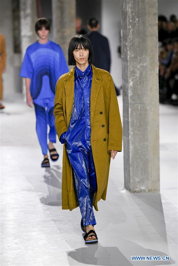 FRANCE-PARIS-MEN'S FASHION WEEK-DRIES VAN NOTEN