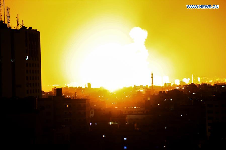 MIDEAST-GAZA CITY-ISRAEL-AIR STRIKES