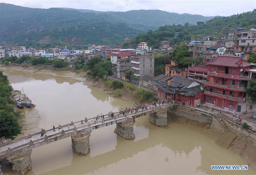 CHINA-FUJIAN-FUZHOU-ANCIENT VILLAGE (CN)