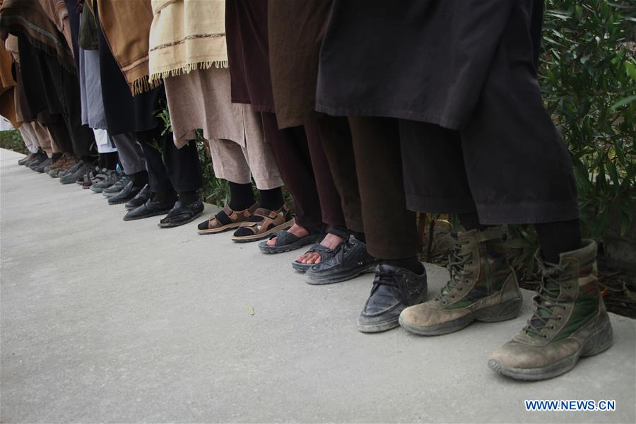 AFGHANISTAN-NANGARHAR-SURRENDER CEREMONY-MILITANTS