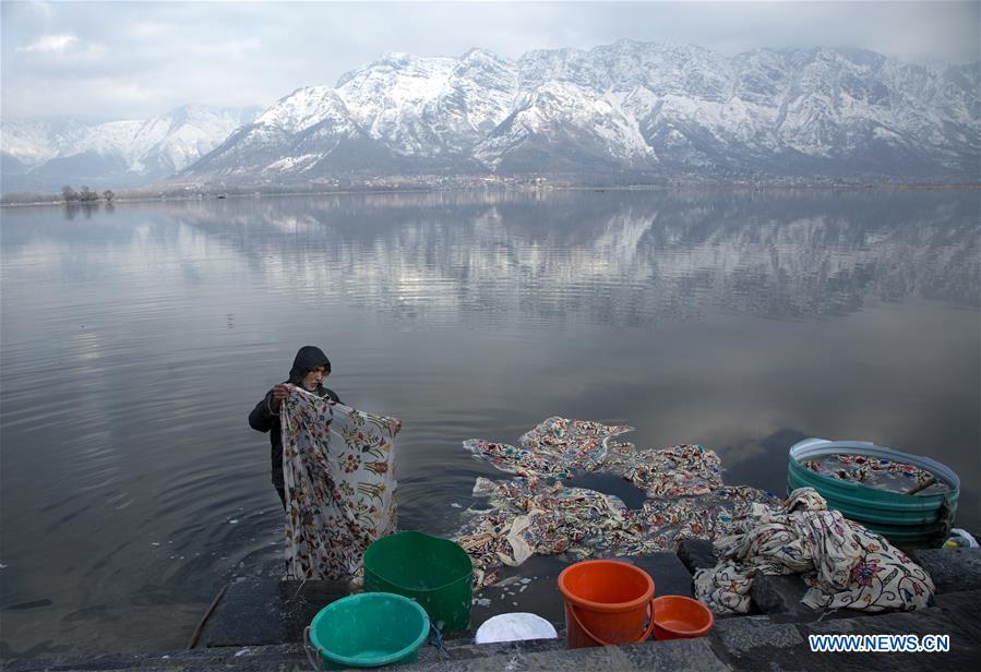 KASHMIR-SRINAGAR-DAILY LIFE