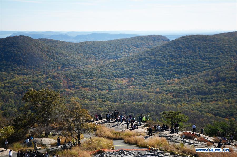 U.S.-NEW YORK-AUTUMN SCENERY