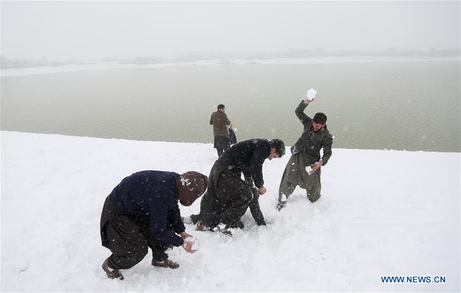 XINHUA PHOTOS OF THE DAY