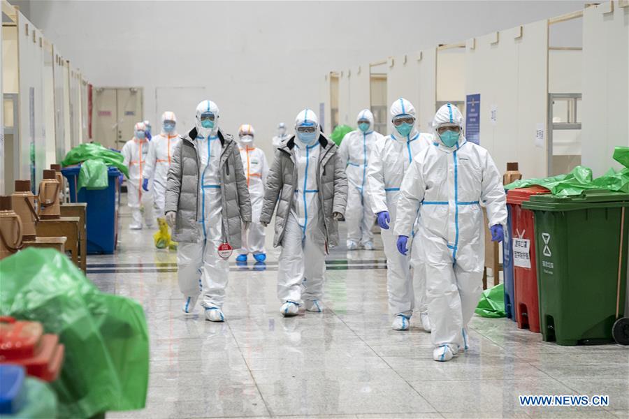 CHINA-HUBEI-WUHAN-MAKESHIFT HOSPITAL-PATIENTS (CN)