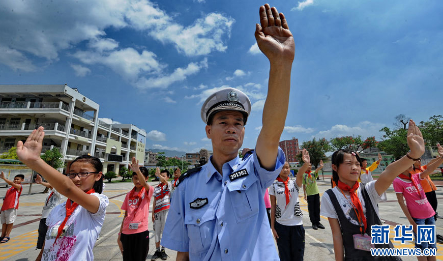 人民警察陈清洲：用生命守护交通安全